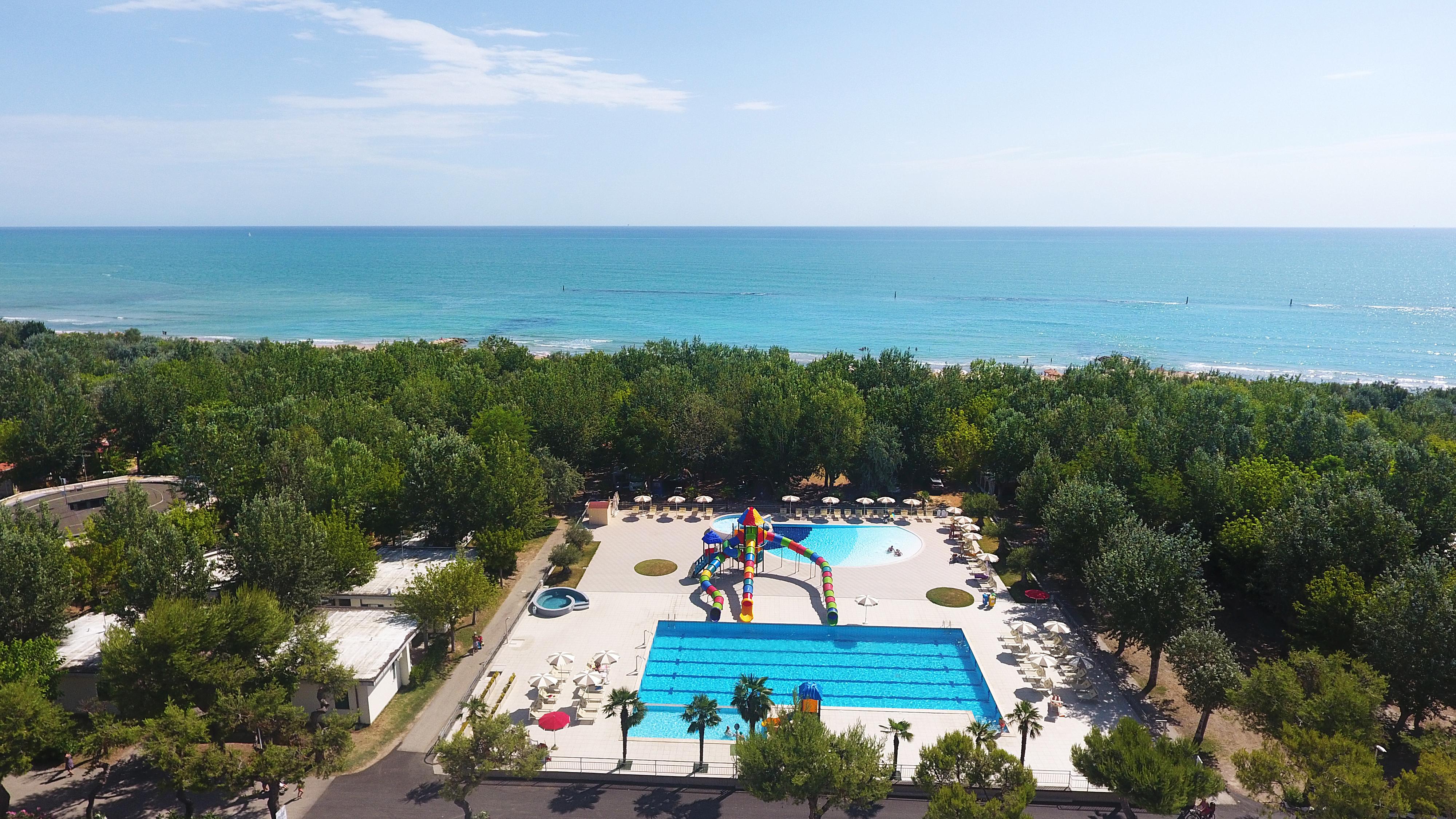 Stork Camping Village Розето дели Абруци Екстериор снимка